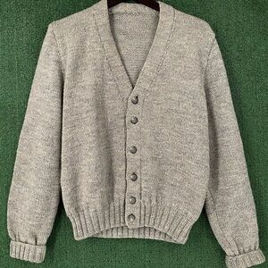 VTG 80’s Handmade 100% Wool Thick Heavyweight Grey Cardigan Sweater Men’s Small